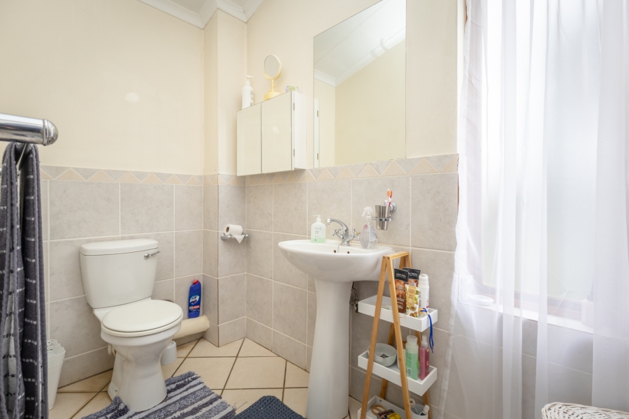 3 Bedroom Property for Sale in The Coves North West